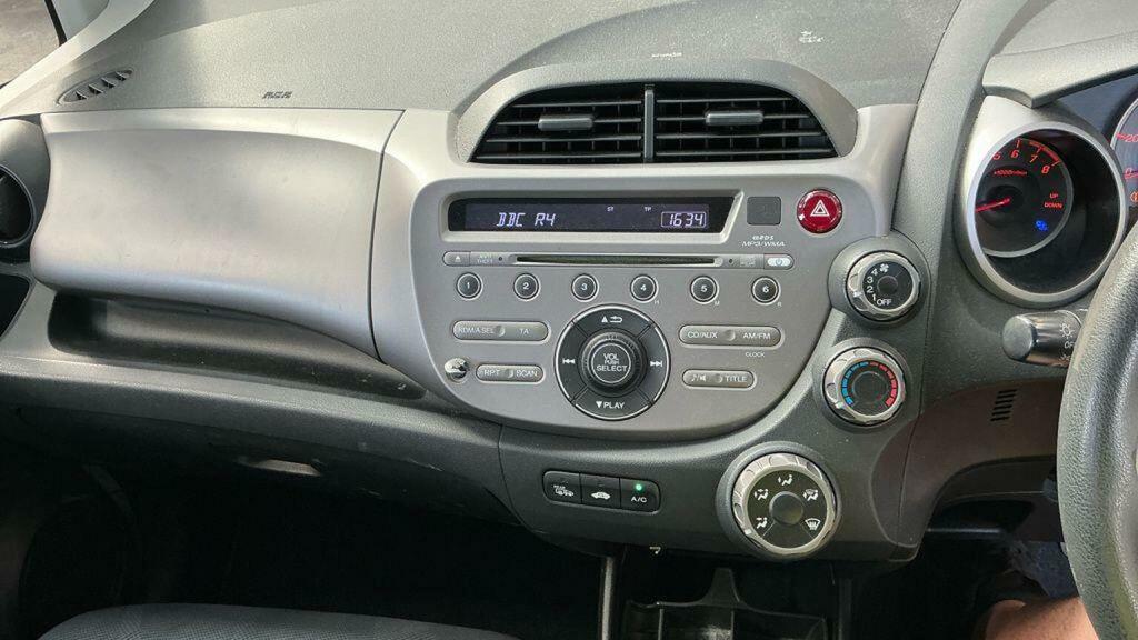 Honda Jazz Jazz I-vtec Se Blue #17