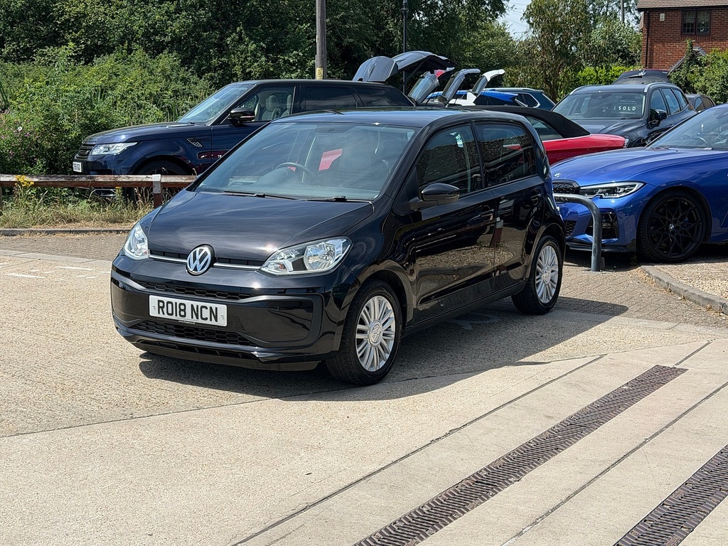 Volkswagen Up 1.0 Move Up Hatchback Asg Euro 6 Ss Black #2
