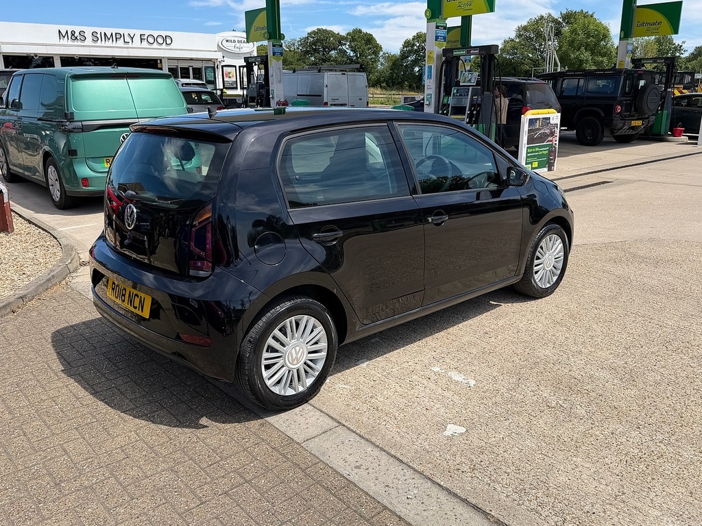 Volkswagen Up 1.0 Move Up Hatchback Asg Euro 6 Ss Black #5