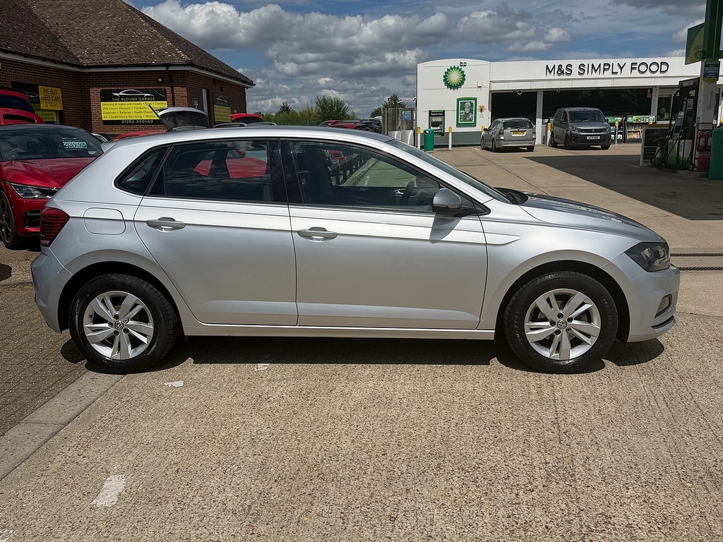 Volkswagen Polo 1.0 Evo Se Hatchback Euro 6 Ss YL68WCN Silver #4
