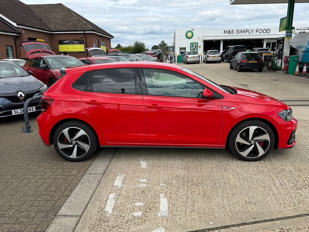 Volkswagen Polo 2.0 Tsi Gti Hatchback Dsg Euro 6 Ss Red #4