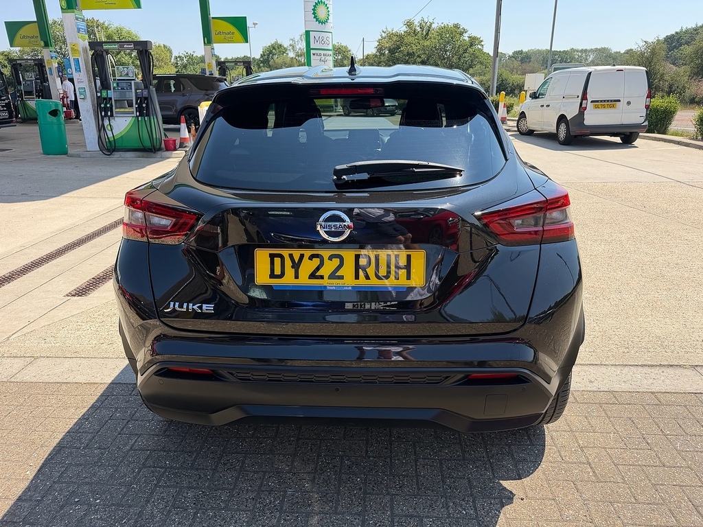 Nissan Juke 1.0 Dig-t Tekna Suv Dct Euro 6 S DY22RUH Black #6