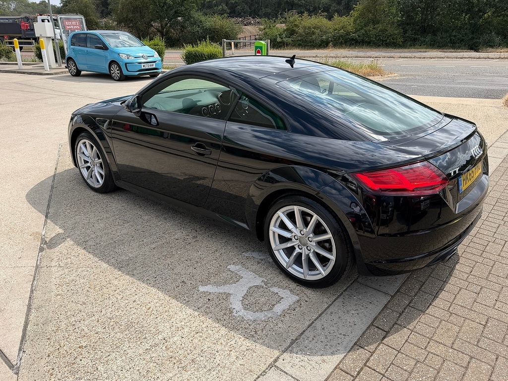 Audi TT 2.0 Tfsi Sport Coupe S Tronic Quattro E HK65PHO Black #6