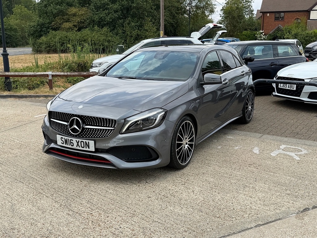 Mercedes-Benz A Class 2.0 A250 Amg Premium Hatchback 7G-dct Grey #2