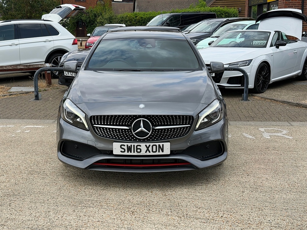 Mercedes-Benz A Class 2.0 A250 Amg Premium Hatchback 7G-dct Grey #3