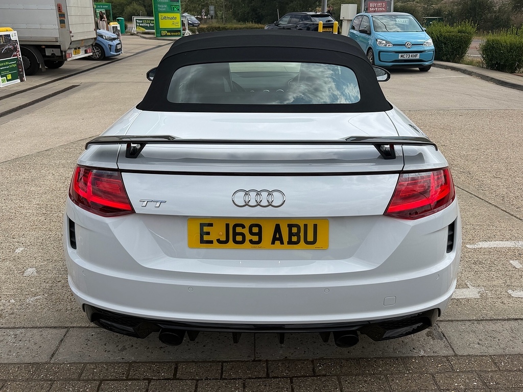 Audi TT 2.0 Tfsi 40 Black Edition Roadster S Tr White #5