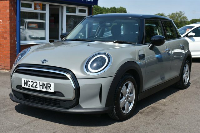 Mini Hatch Cooper Classic Hatchback NG22HNR Grey #3