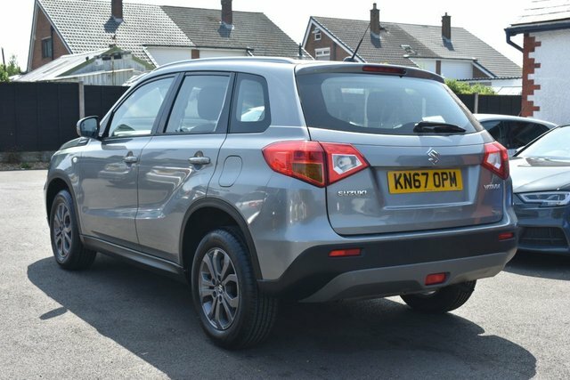 Suzuki Vitara Sz4 Suv KN67OPM Grey #4