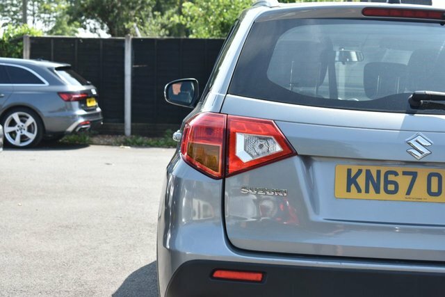 Suzuki Vitara Sz4 Suv KN67OPM Grey #6