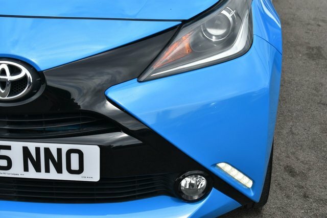 Toyota Aygo Vvt-i X-cite Instyle Pack FH65NNO Blue #4