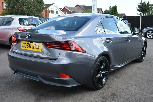 Lexus IS 300H Sport Saloon Grey #6