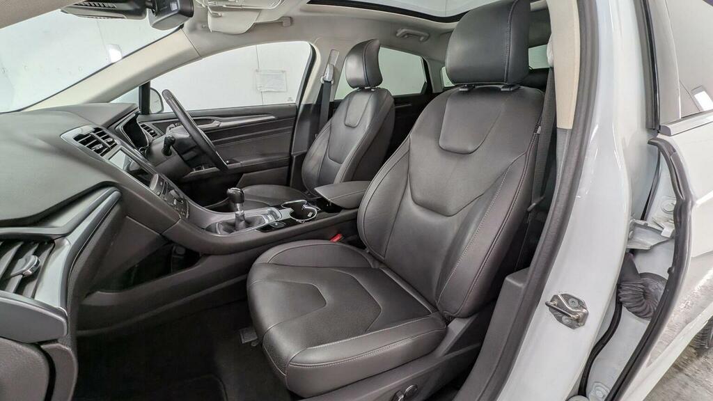 Ford Mondeo 1.5 Tdci Econetic Zetec Euro 6 Ss Silver #76