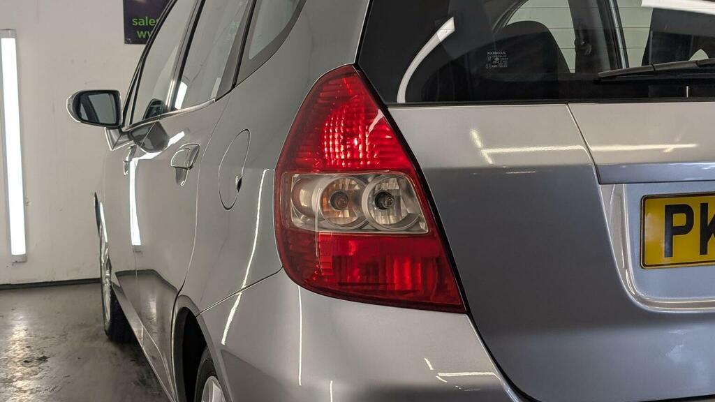 Honda Jazz 1.4 I-dsi Se Sport Cvt-7 Black #70