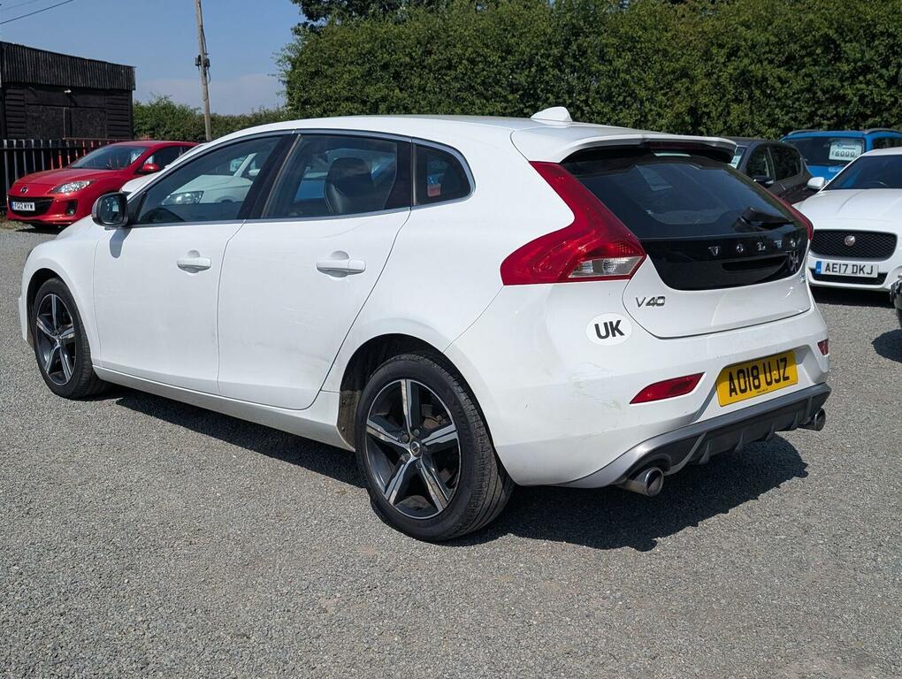 Volvo V40 1.5 T3 Cross Country Geartronic Nq Black #3