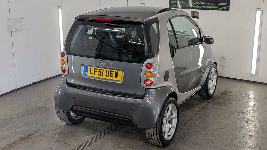Smart Fortwo Hatchback 0.6 City Passion 200151 Silver #23
