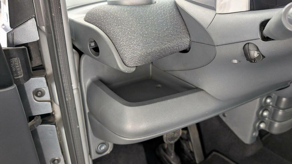 Smart Fortwo Hatchback 0.6 City Passion 200151 Silver #66
