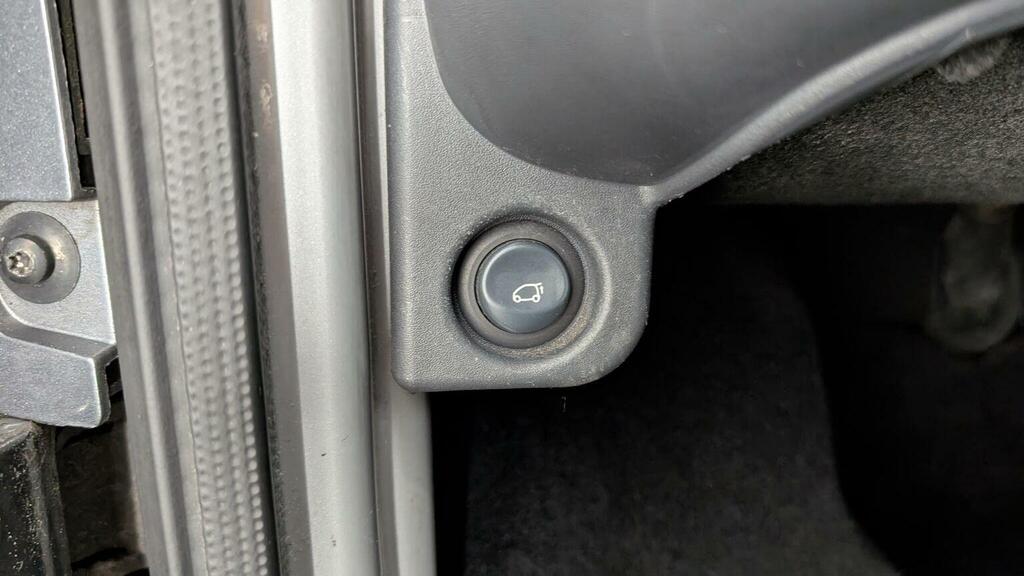 Smart Fortwo Hatchback 0.6 City Passion 200151 Silver #65