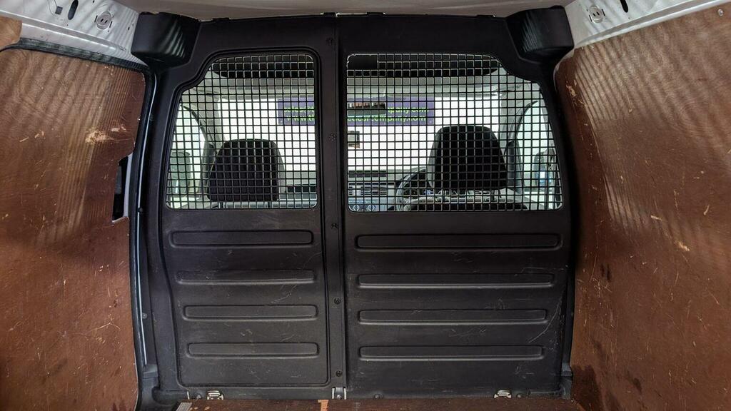 Volkswagen Caddy Mpv White #55