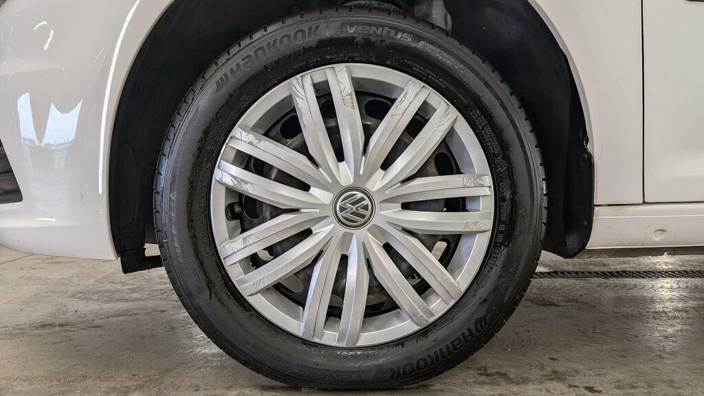 Volkswagen Caddy Mpv White #42