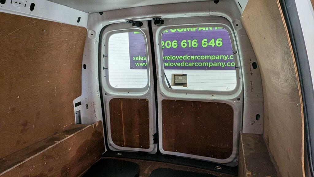 Volkswagen Caddy Mpv White #59