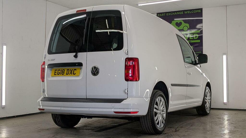 Volkswagen Caddy Mpv White #23