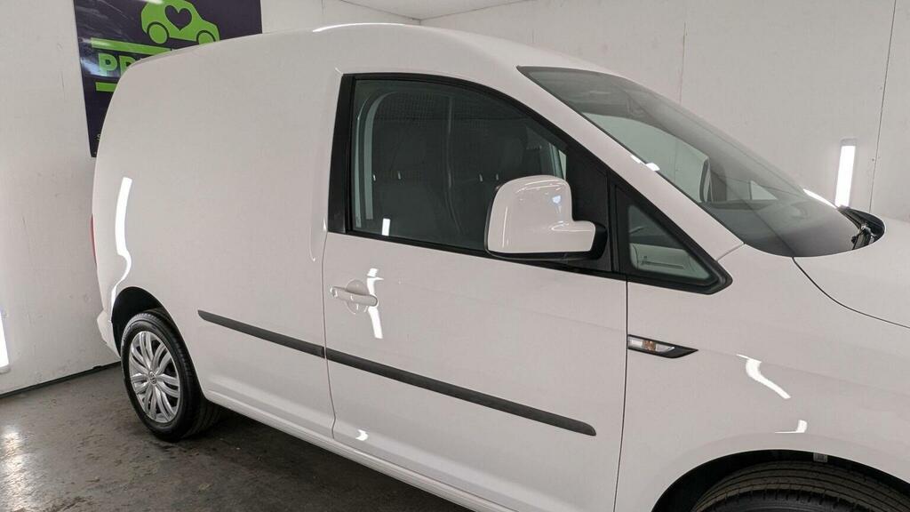 Volkswagen Caddy Mpv White #94