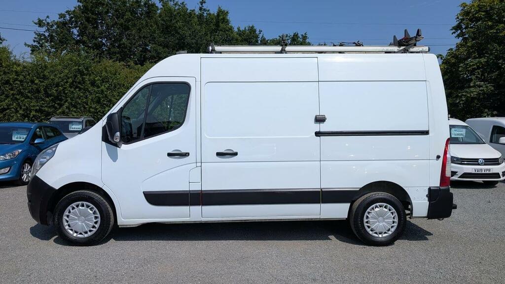 Vauxhall Movano Silver #8