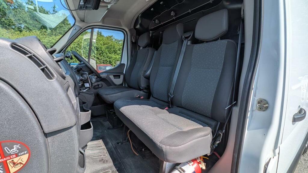 Vauxhall Movano Silver #44