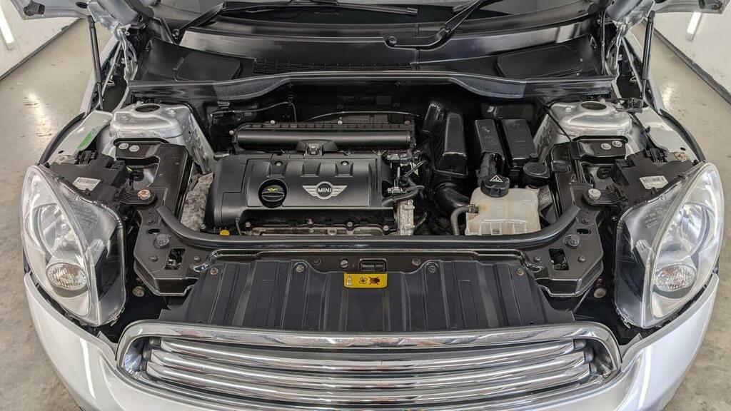 Mini Countryman 2.0 Cooper Sd 141 Bhp Red #61