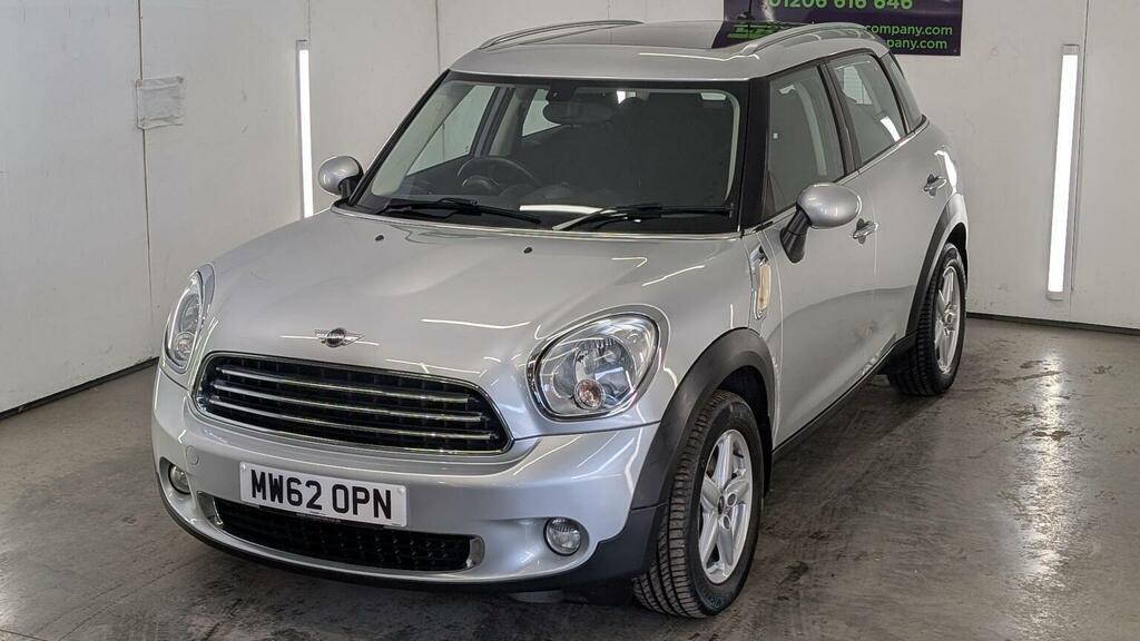 Mini Countryman 2.0 Cooper Sd 141 Bhp Red #13