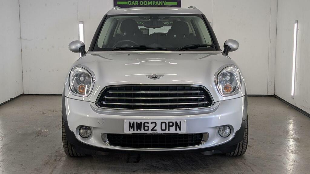 Mini Countryman 2.0 Cooper Sd 141 Bhp Red #10