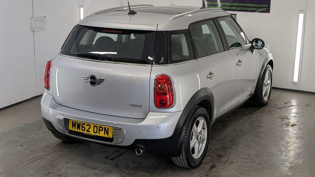 Mini Countryman 2.0 Cooper Sd 141 Bhp Red #25