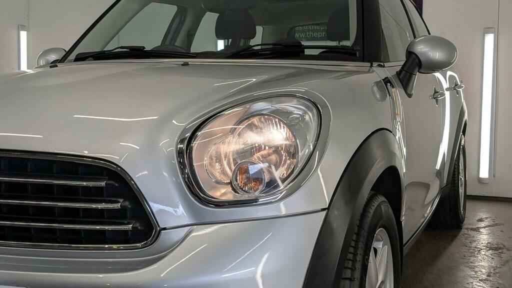Mini Countryman 2.0 Cooper Sd 141 Bhp Red #88