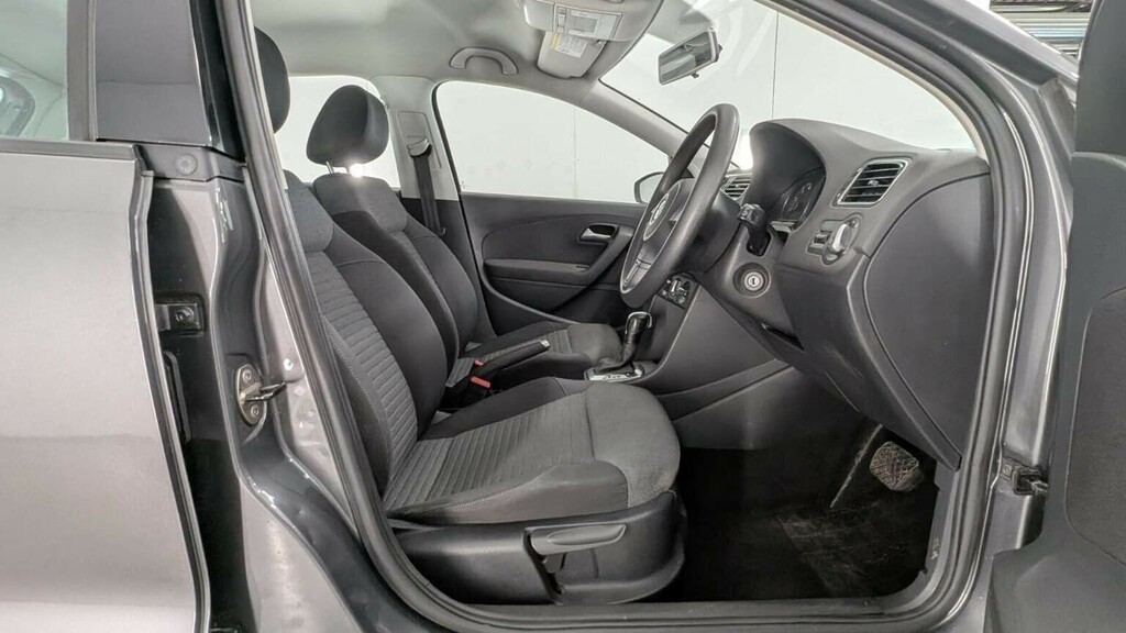 Volkswagen Polo Sel Black #28