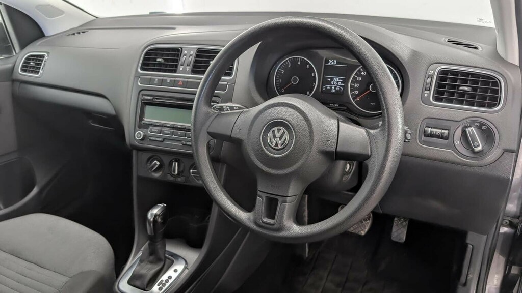 Volkswagen Polo Sel Black #25