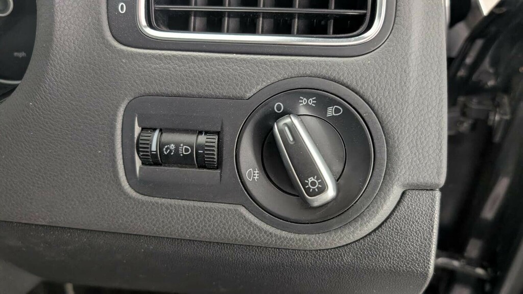Volkswagen Polo Sel Black #36