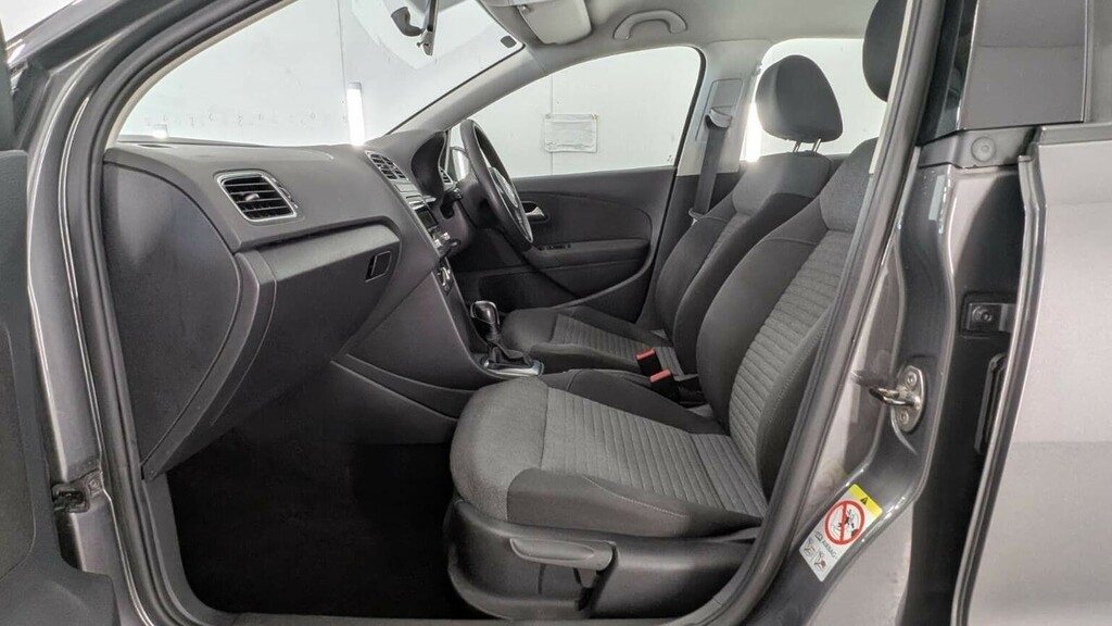 Volkswagen Polo Sel Black #57