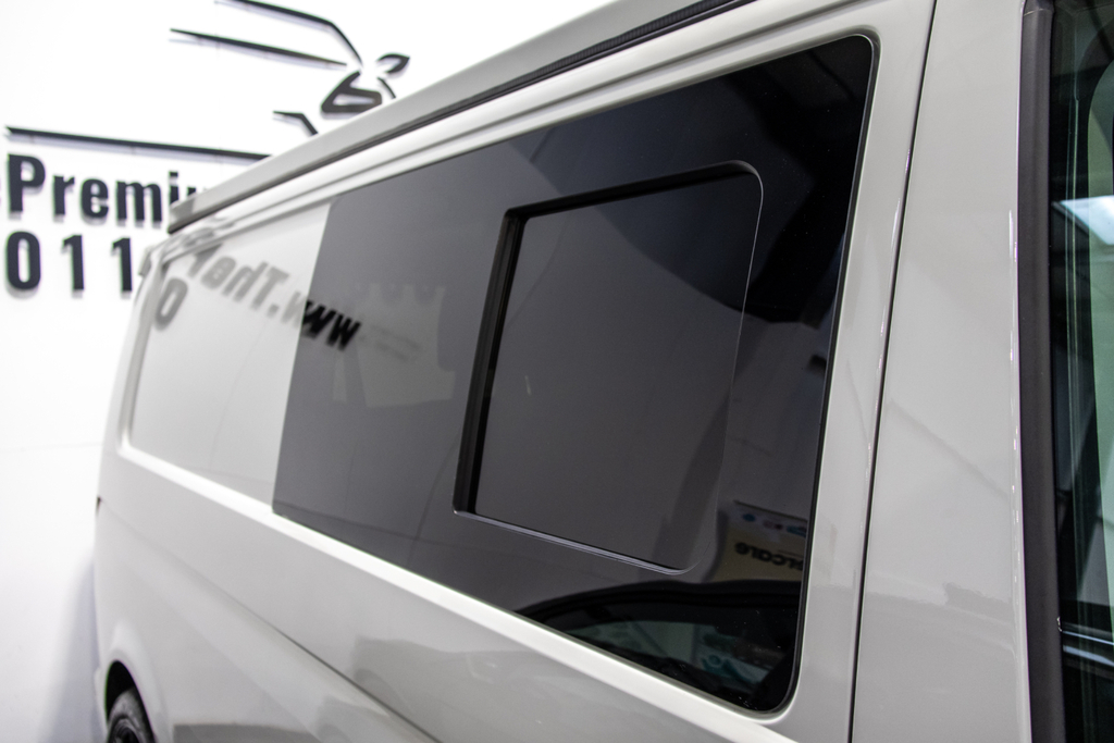 Volkswagen Transporter T32 Kombi Highline Swb 204 Ps 2.0 Tdi 7Sp Dsg Black #45