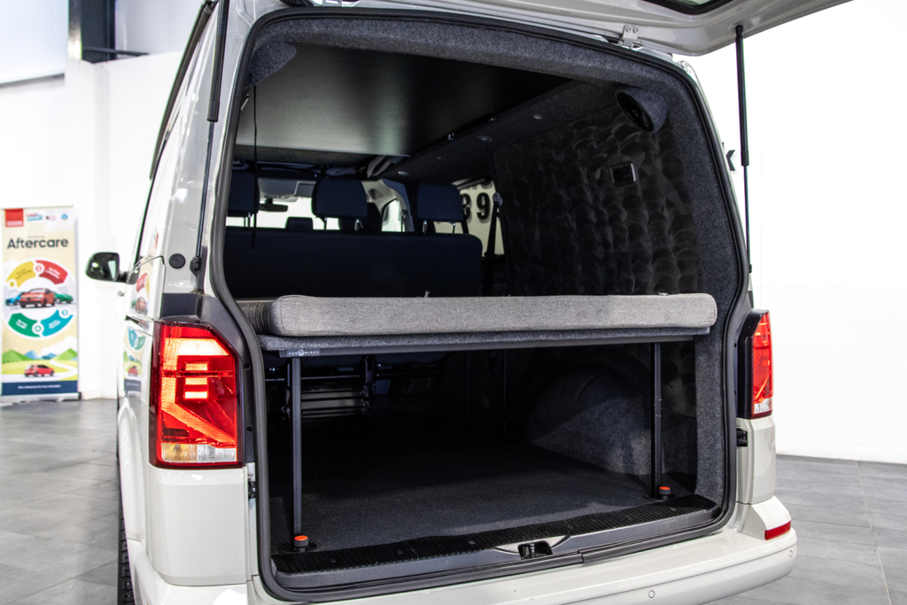 Volkswagen Transporter T32 Kombi Highline Swb 204 Ps 2.0 Tdi 7Sp Dsg Black #12