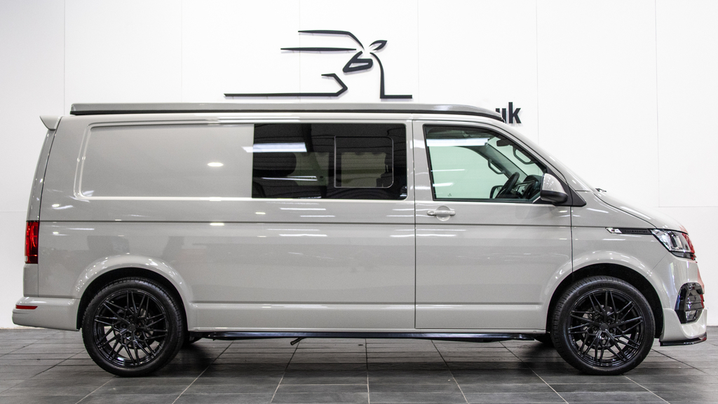 Volkswagen Transporter T32 Kombi Highline Swb 204 Ps 2.0 Tdi 7Sp Dsg Black #9