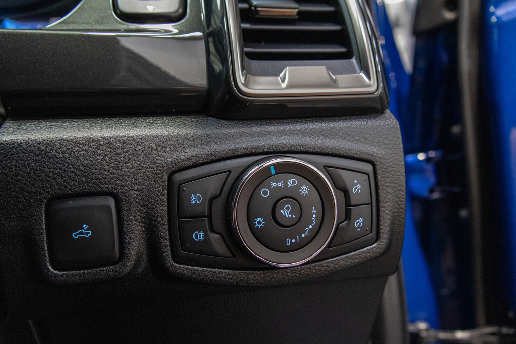 Ford Ranger Tdci 160 XL 4X4 Double Cab With Truckman Top 2013 Black #33