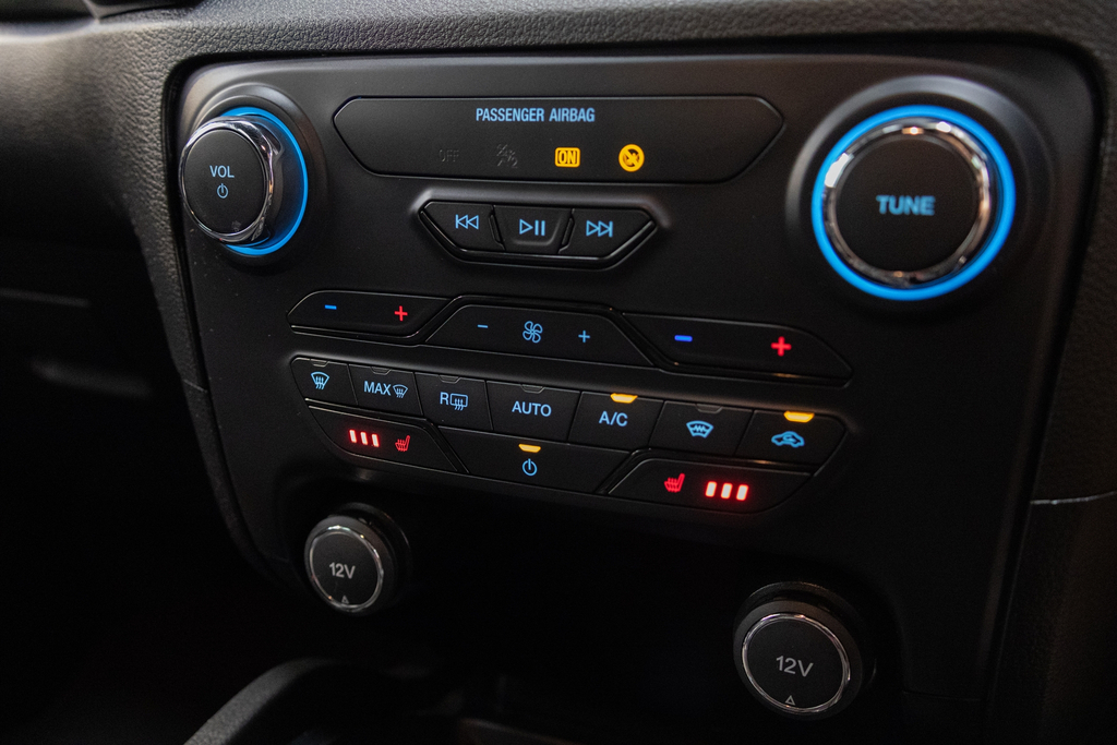 Ford Ranger Tdci 160 XL 4X4 Double Cab With Truckman Top 2013 Black #27