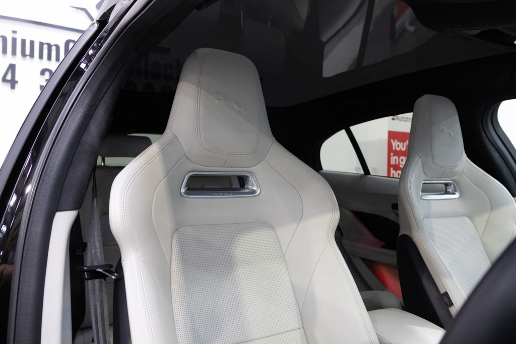 Jaguar I-Pace I-pace R-dynamic Se Black Blue #11