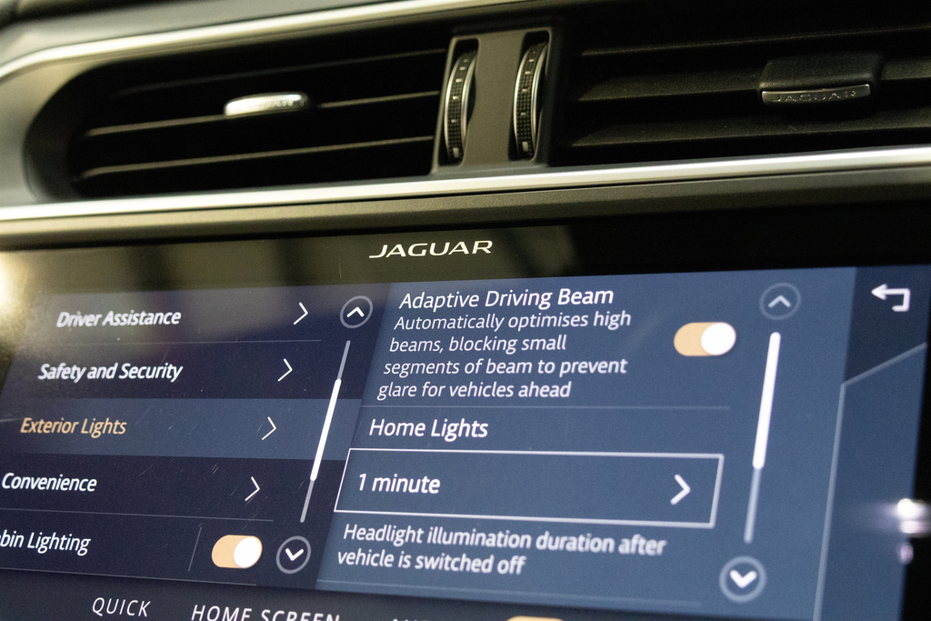 Jaguar I-Pace I-pace R-dynamic Se Black Blue #18