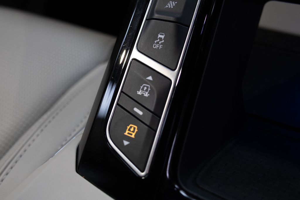 Jaguar I-Pace I-pace R-dynamic Se Black Blue #24