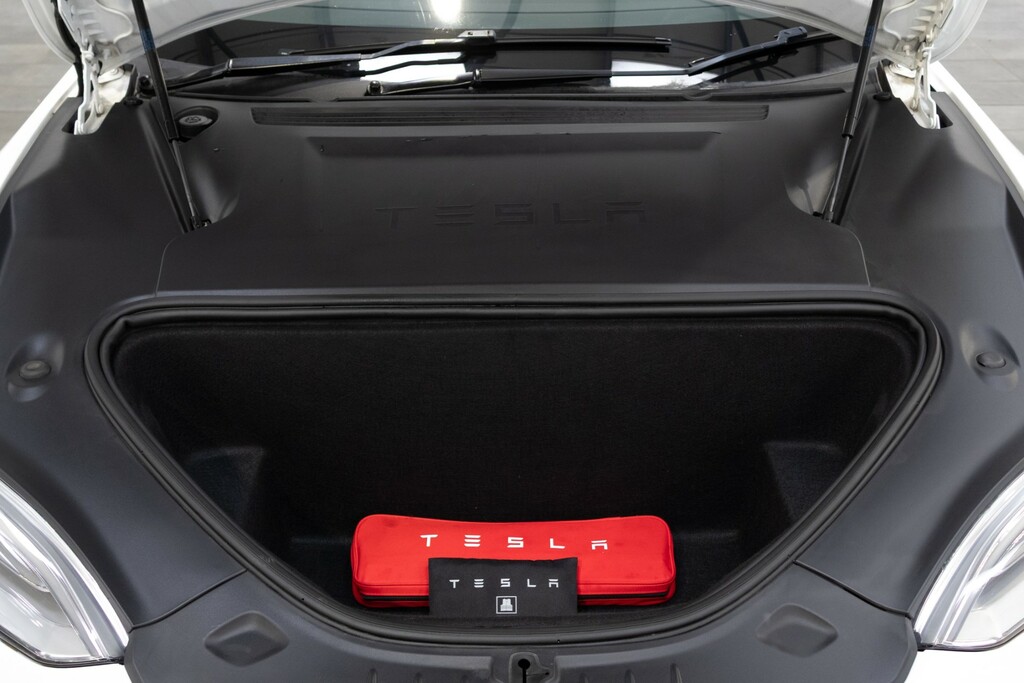 Tesla Model S Model S Ludicrous Performance Awd Grey #35