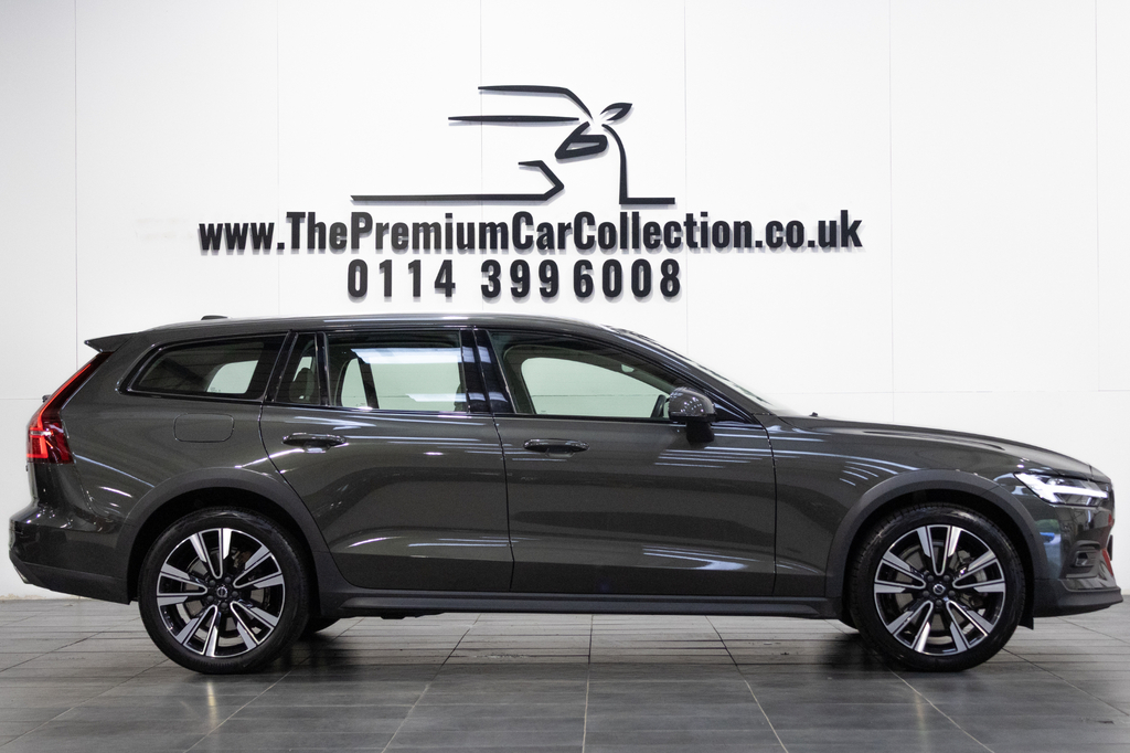 Volvo V60 Cross Country B5 Cross Country Awd Grey #4
