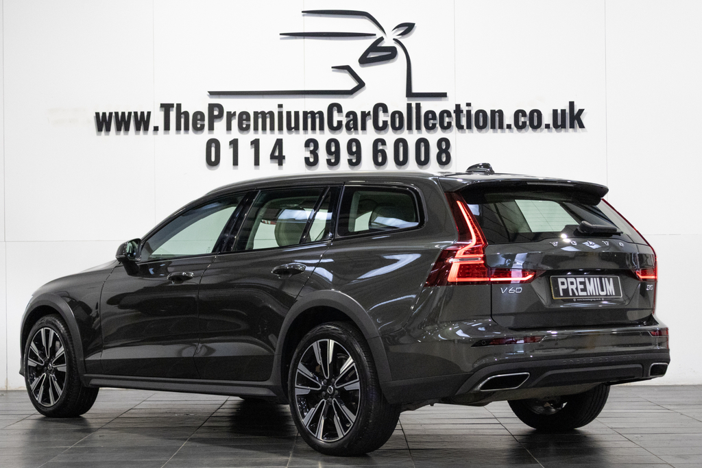 Volvo V60 Cross Country B5 Cross Country Awd Grey #5