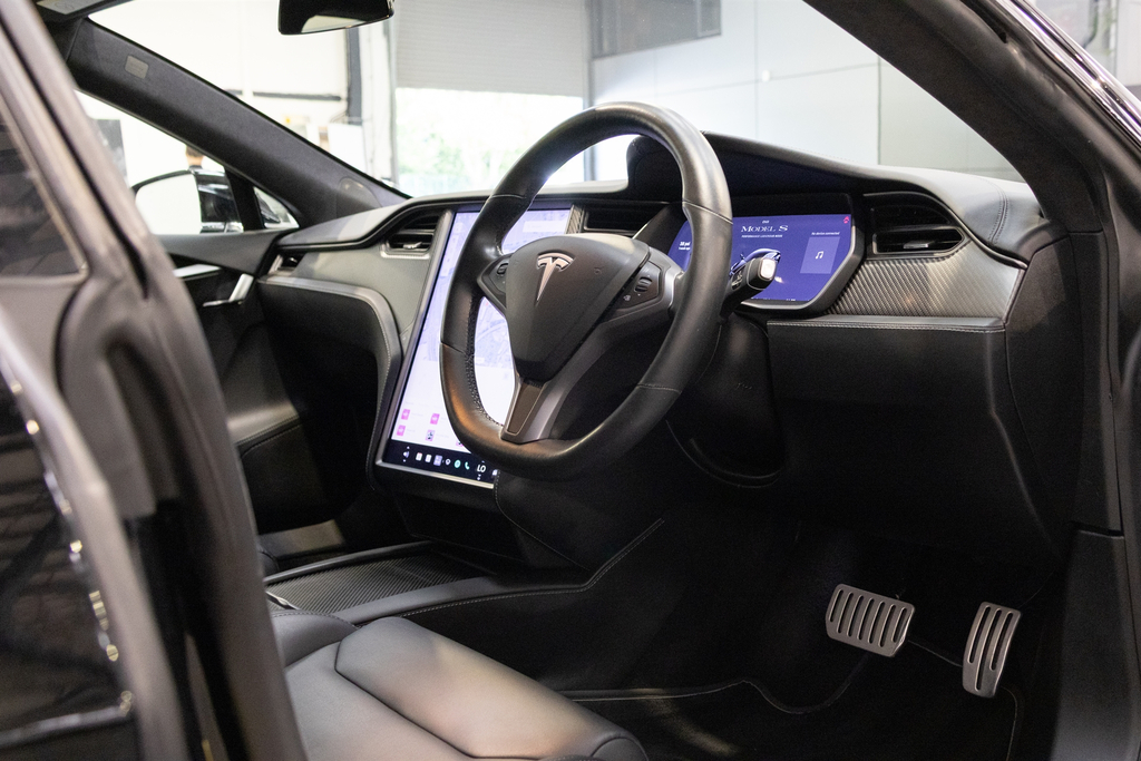 Tesla Model S Performance Ludicrous Awd Black #3