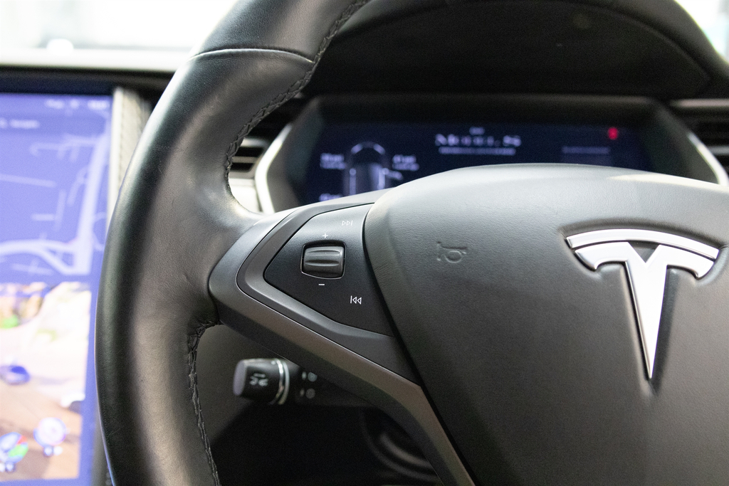Tesla Model S 241Kw 75Kwh Dual Motor  #19